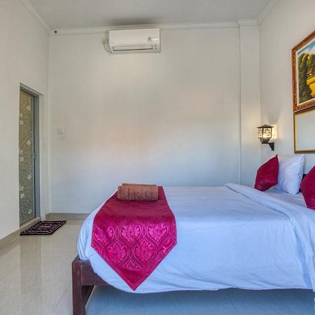 L Degus Hostel Toyapakeh Bagian luar foto