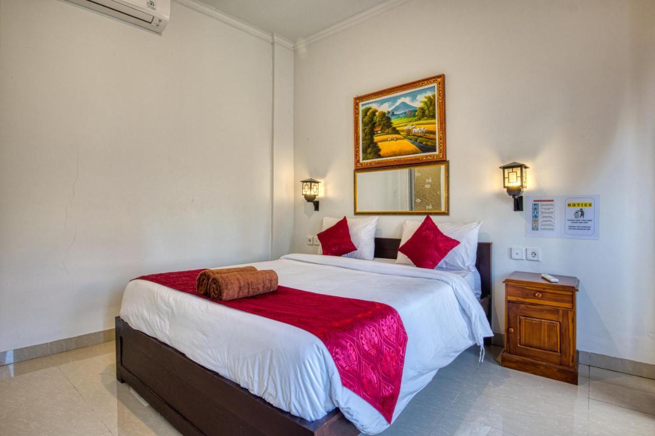 L Degus Hostel Toyapakeh Bagian luar foto