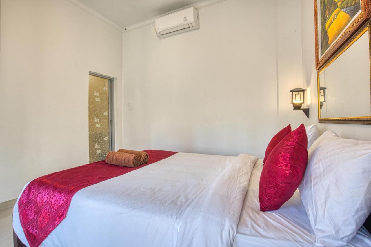 L Degus Hostel Toyapakeh Bagian luar foto