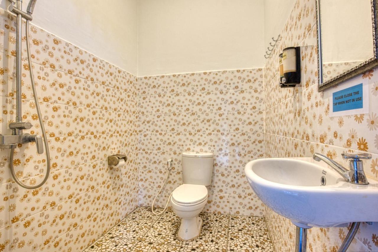 L Degus Hostel Toyapakeh Bagian luar foto